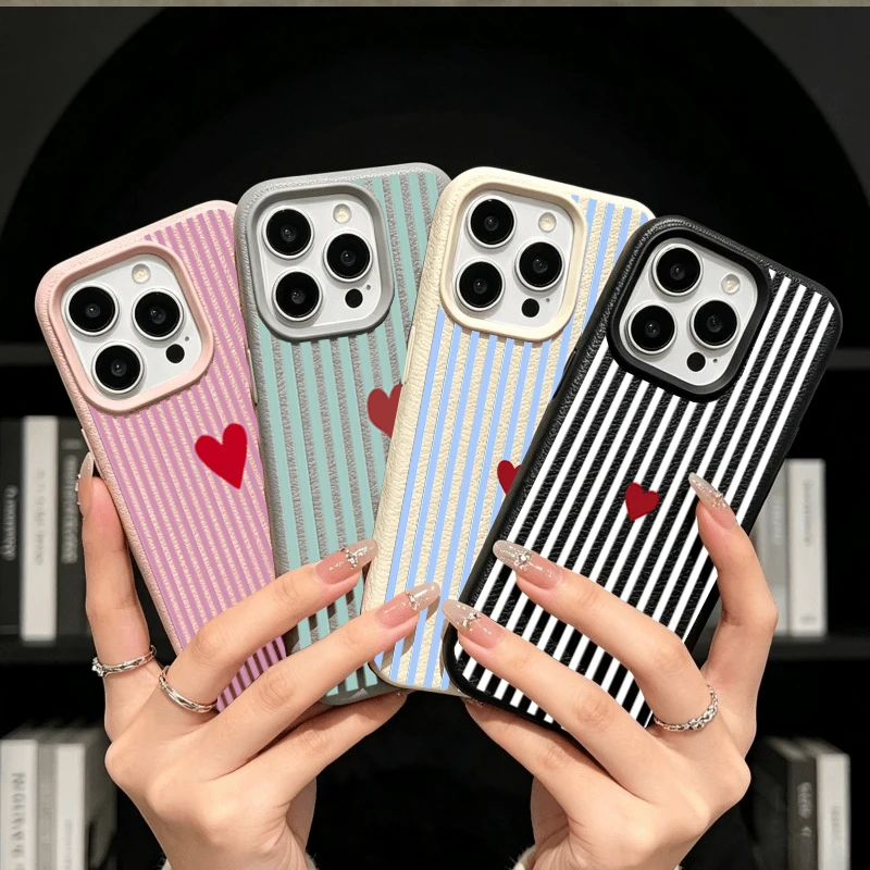 Realme Note 50 - Bunte gestreifte Herz-Hülle für Realme C85