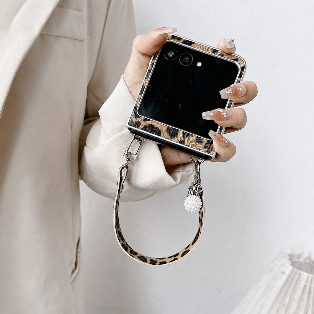 Leopardenmuster Klappbare Hand – Phone Cases Brown Bewertung und Preis