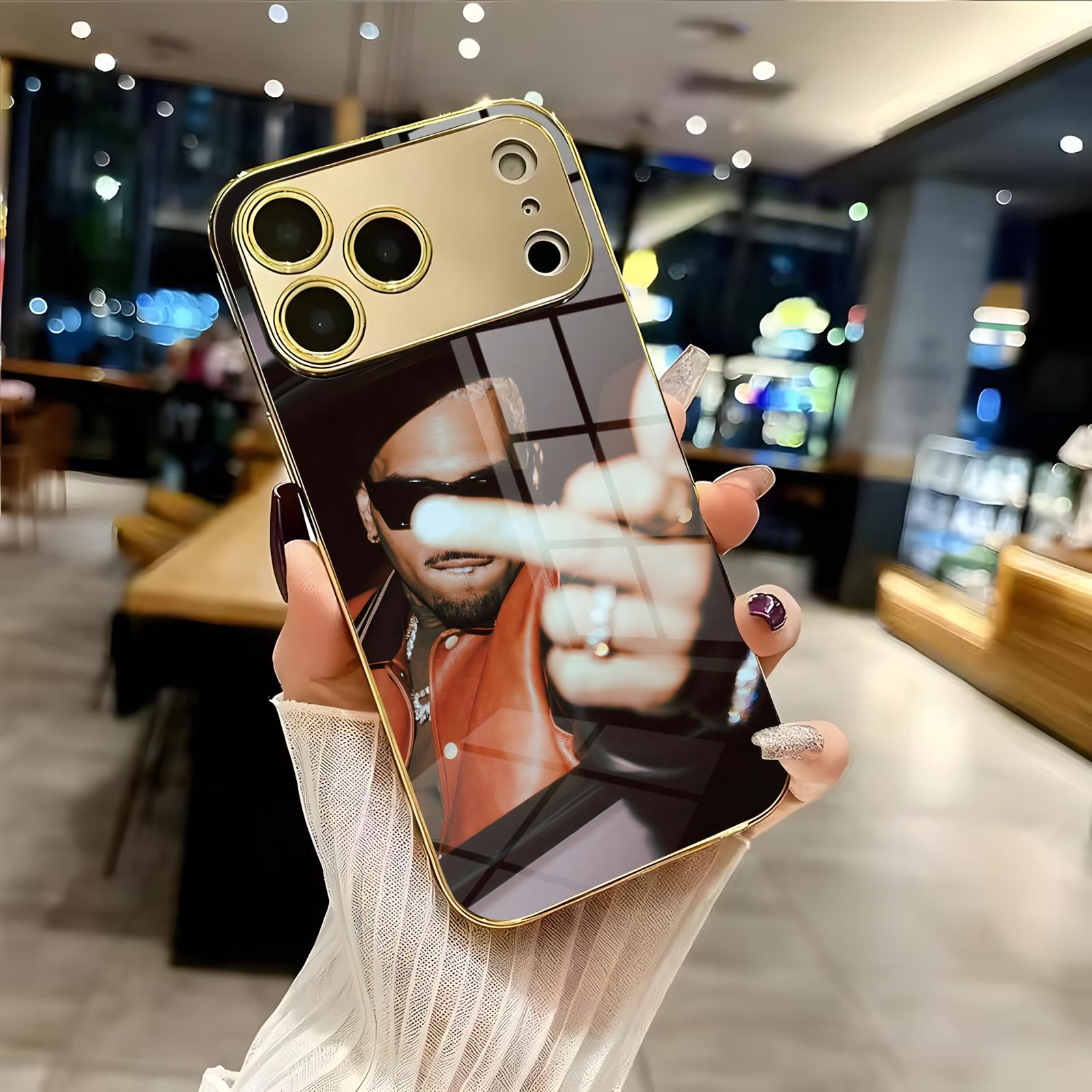 Rapper Chris Brown Breezy Hand – Phone Cases Brown Bewertung und Preis